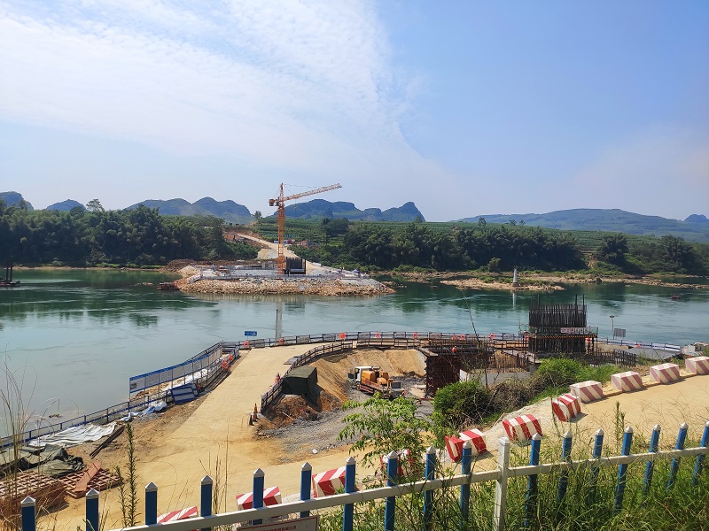 龙马大桥施工现?。?019.9.）.jpg