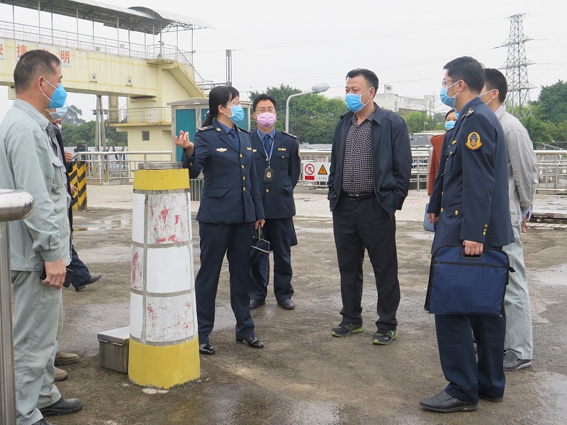 那吉船闸检测设备核查.jpg 那吉船闸检测设备核查.jpg