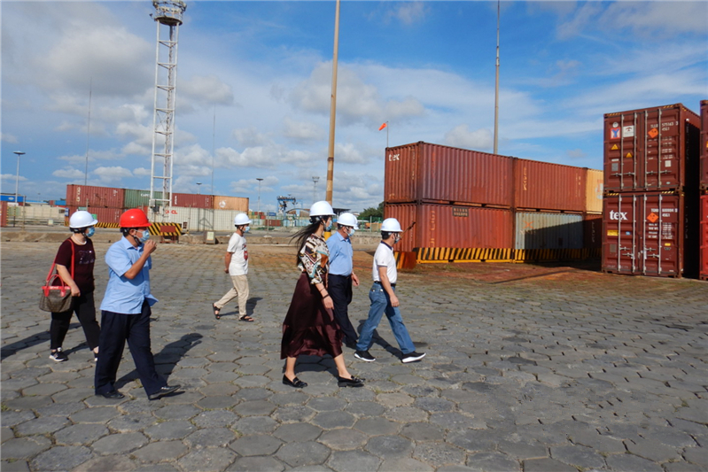 图片2.jpg 图片2.jpg