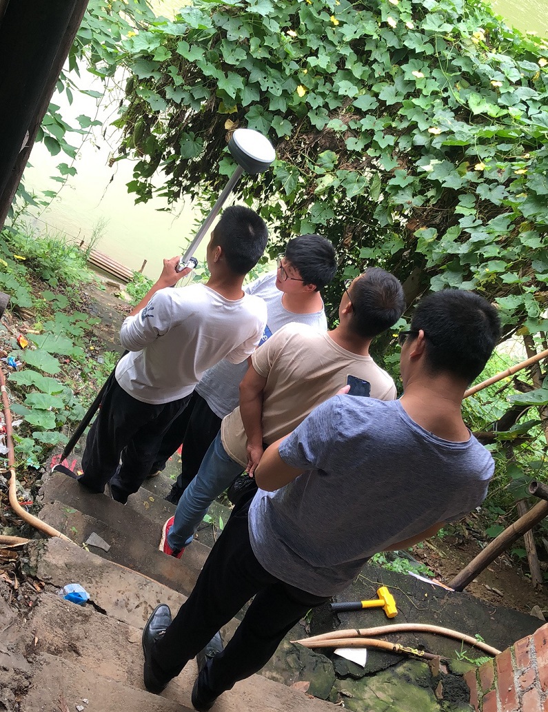 现场校核.jpg 现场校核.jpg