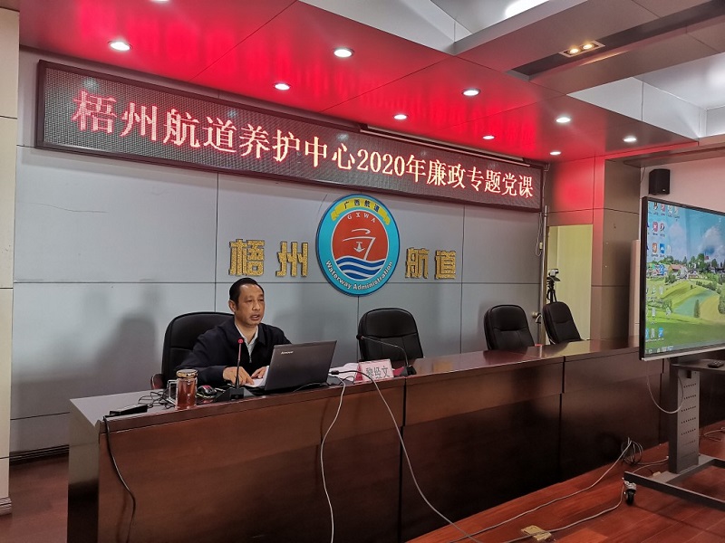 pic002.jpg pic002.jpg