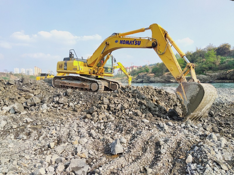 建设现场1.jpg 建设现场1.jpg