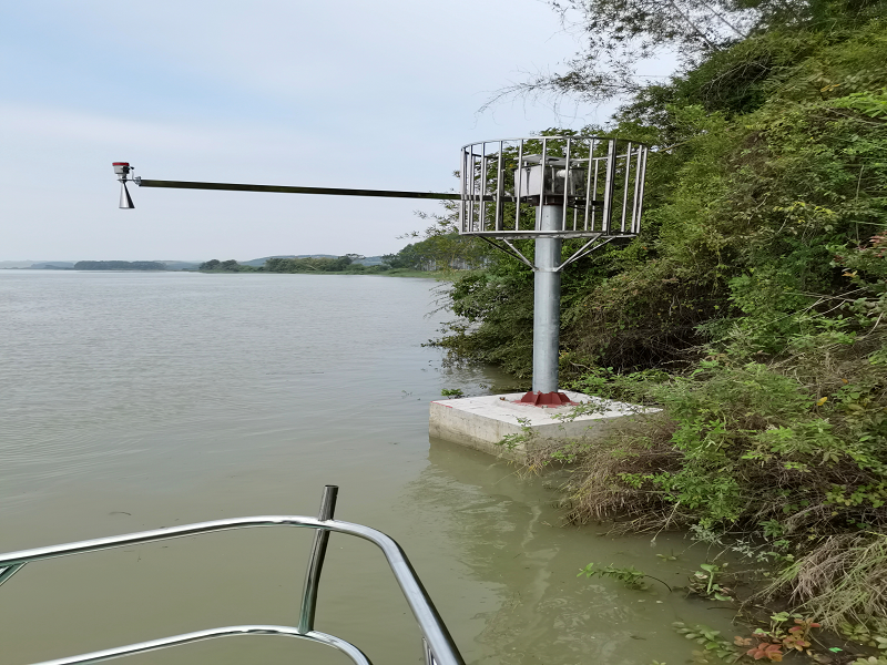 升级改造后的自动水位站.png 升级改造后的自动水位站.png