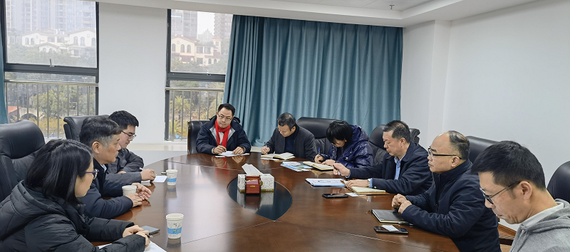 座谈会现场交流照片(1).png 座谈会现场交流照片(1).png