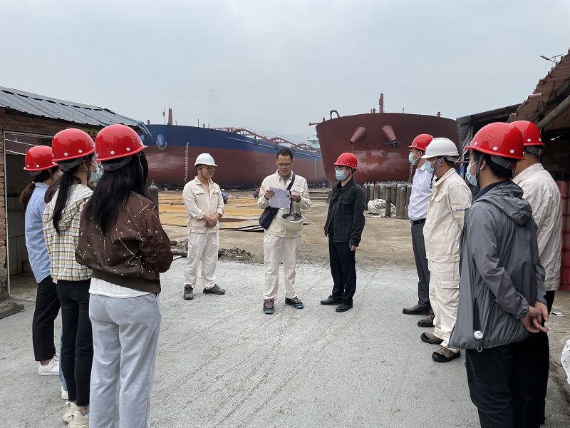 验船师李世活讲授船检基本概念知识.jpg 验船师李世活讲授船检基本概念知识.jpg