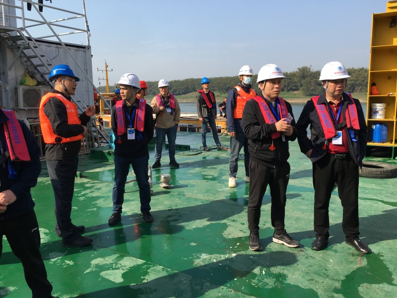 指挥部开展质量、进度及安全检查 - 复件.jpg