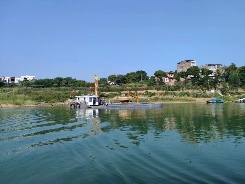 疏浚施工现场2.jpg