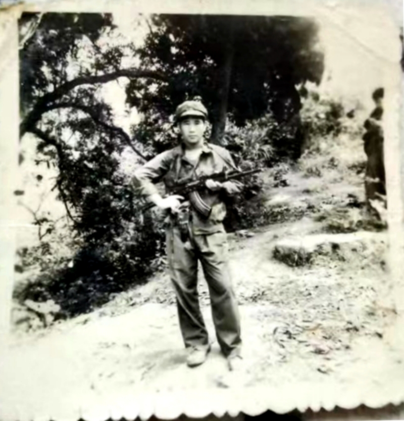 图四:唐贵德参加对越自卫反击战.jpg 图四:唐贵德参加对越自卫反击战.jpg